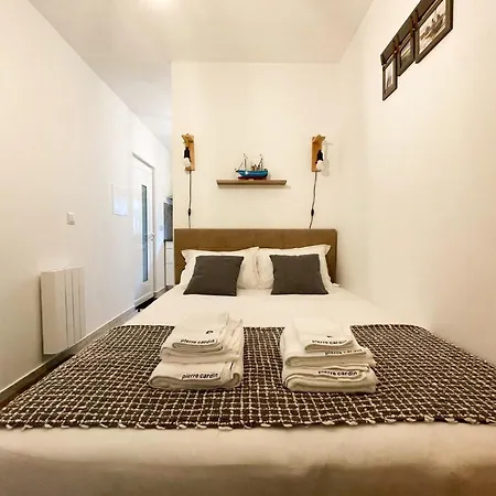 Nyaraló Scape House *