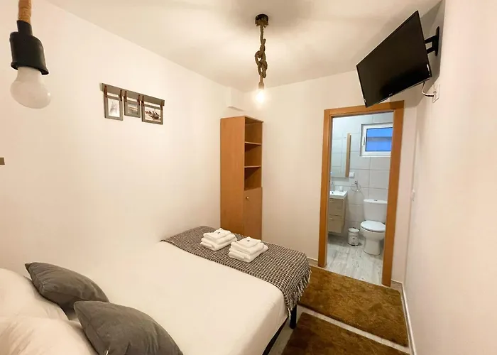 Scape House Nyaraló *